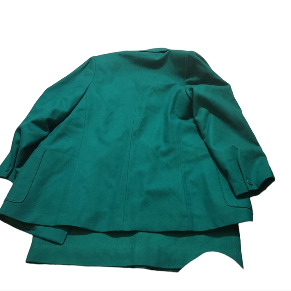 Green vtg Blazer Skirt Set - Picture 2 of 16